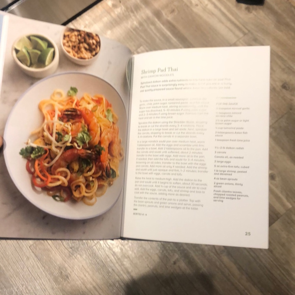 The Spiralizer Cookbook - Picture 4 of 4